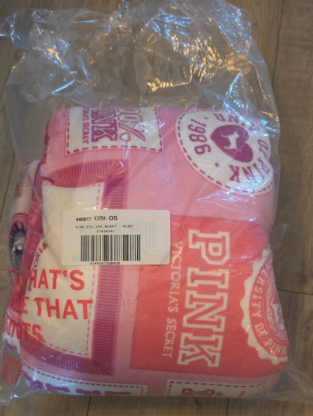 Victoria's Secret PINK Pink Friday Logo Blanket + Mystery Dog Plush New - Picture 2 of 4